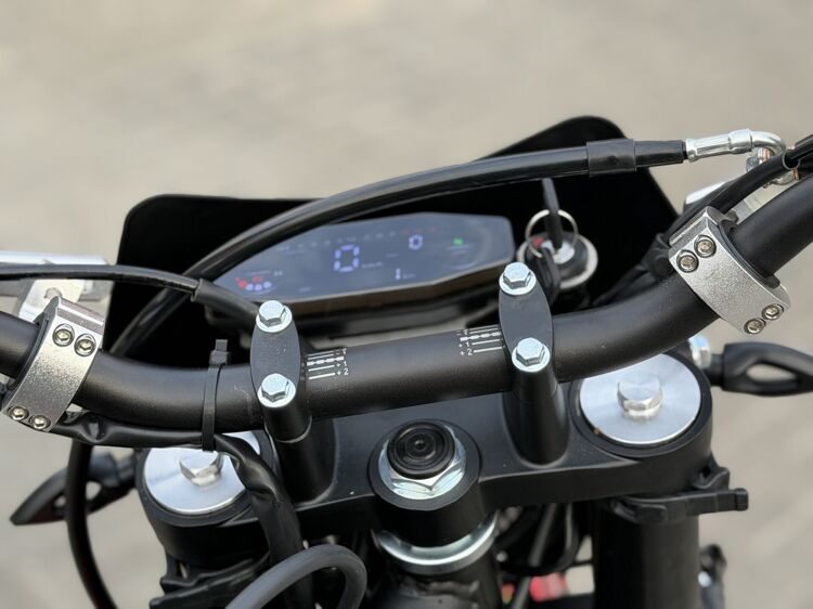ZX CBR 300